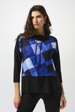 Load image into Gallery viewer, 3/4 Sleeve Geometric Cowl Neck Top