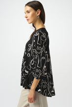 Load image into Gallery viewer, Abstract Print V-Neck Tunic Top