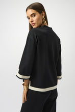 Load image into Gallery viewer, Contrast Edge V-Neck Top
