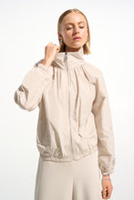 Load image into Gallery viewer, Memory Cocoon Outdoor Jacket with Funnel Collar
